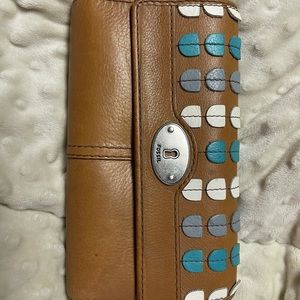 Fossil wallet